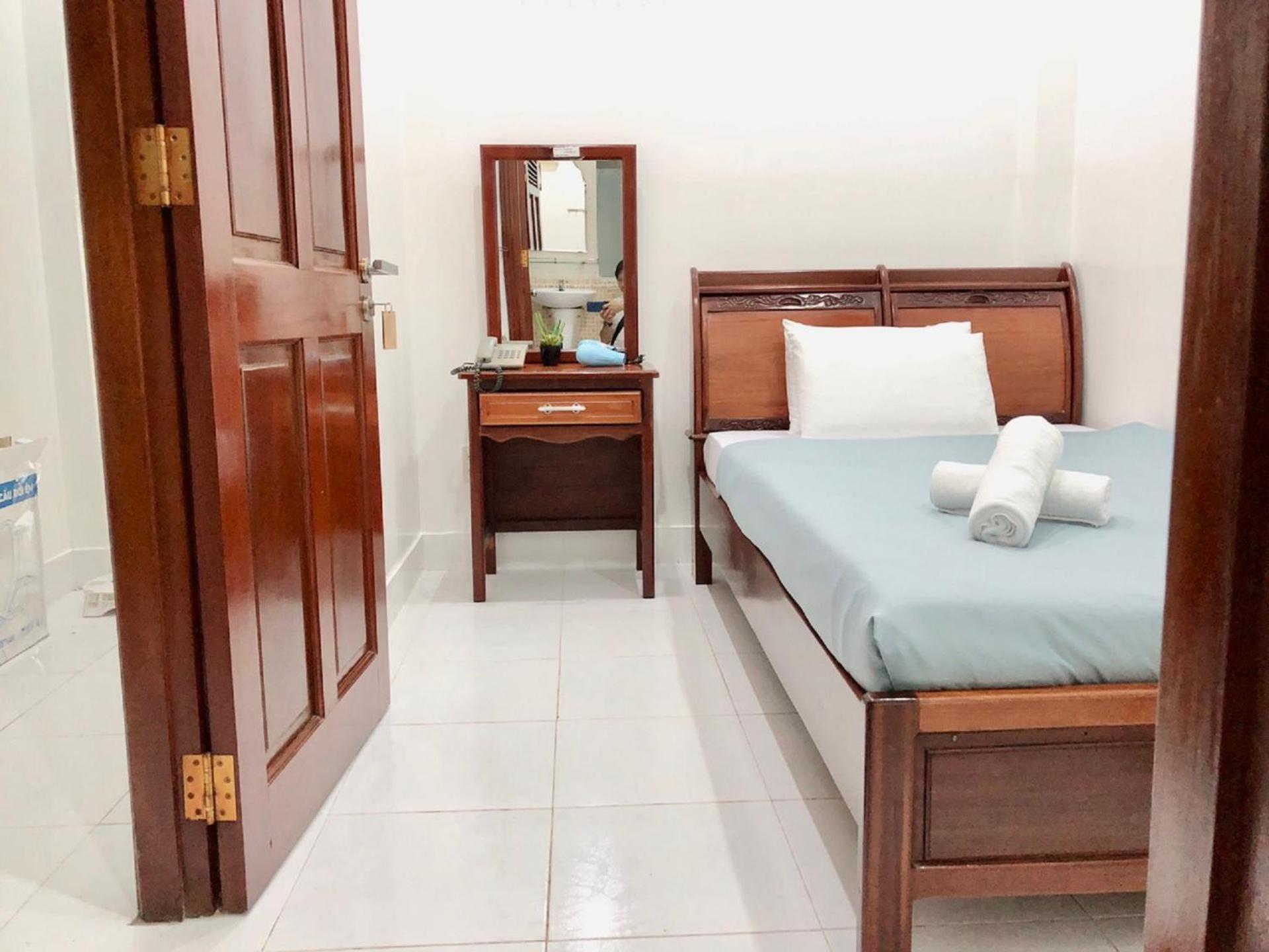 Saigon Cozy2 Hotel At 241 Pham Ngu Lao Street 胡志明市 外观 照片